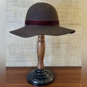VTG 1990s-2000s Cappelli Straworld 100% Brown Wool Floppy Hat Velvet Ribbon Bow